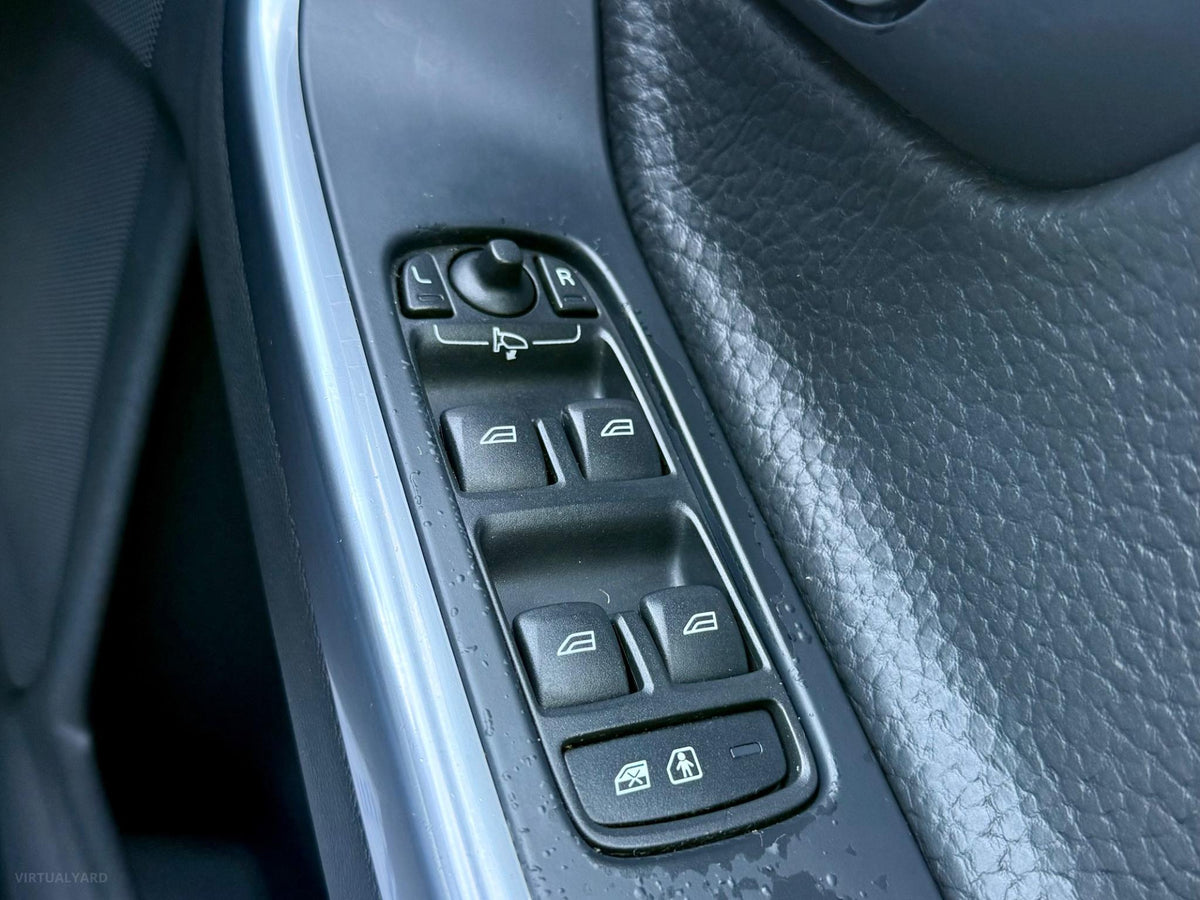 2011 VOLVO V60 T5 F