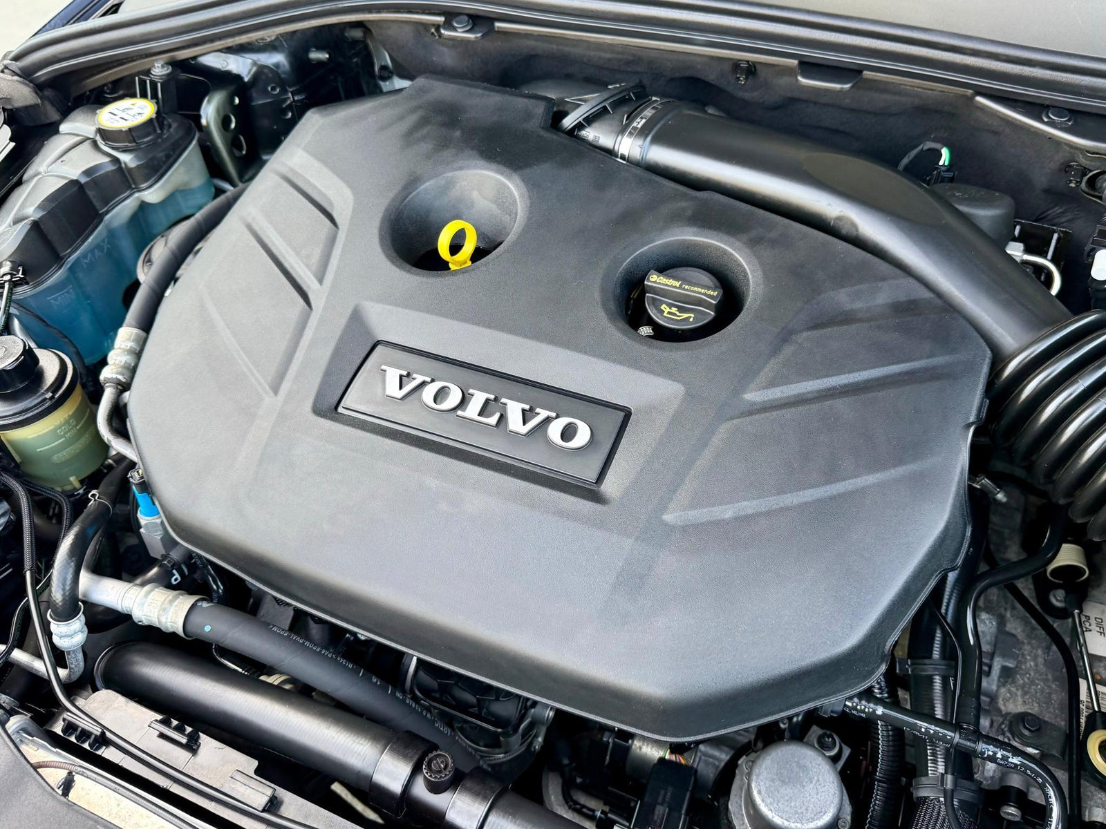 2011 VOLVO V60 T5 F