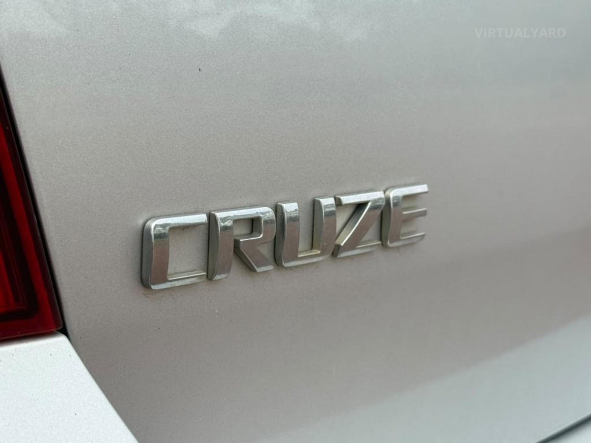 2012 HOLDEN CRUZE JH SERIES II EQUIPE HATCHBACK 5DR SPTS AUTO 6SP 1.8I [MY12]
