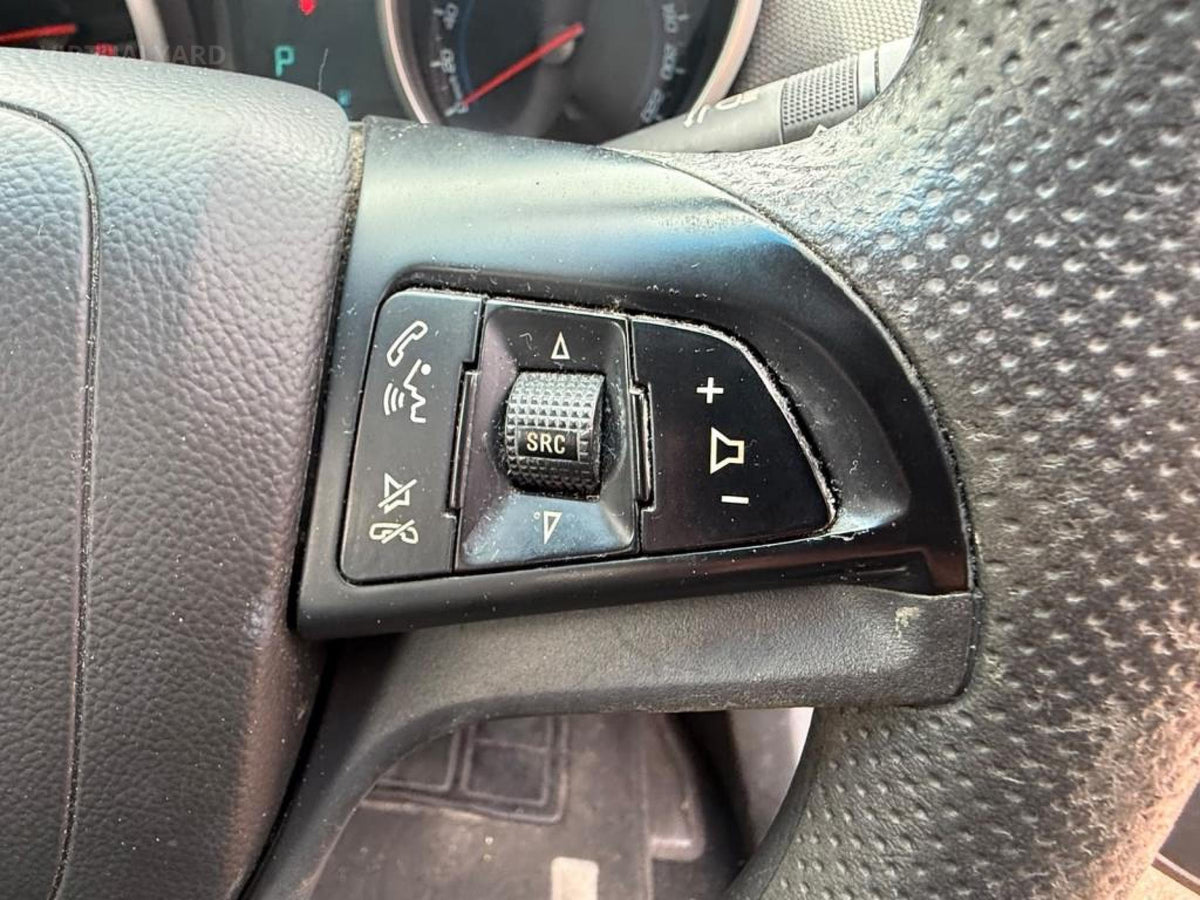 2012 HOLDEN CRUZE JH SERIES II EQUIPE HATCHBACK 5DR SPTS AUTO 6SP 1.8I [MY12]