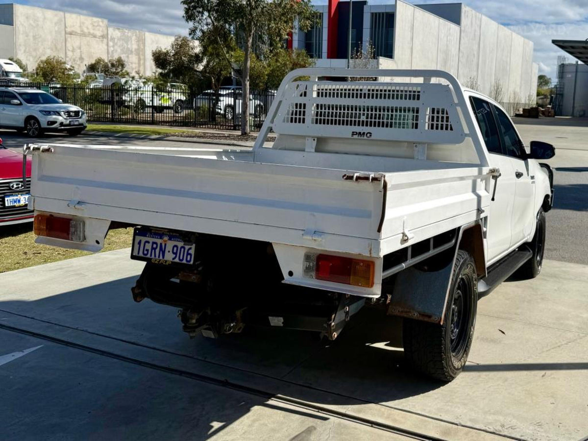 2018 TOYOTA HILUX SR (4X4) GUN126R MY19 2.8L DIESEL TURBO 6SP AUTO