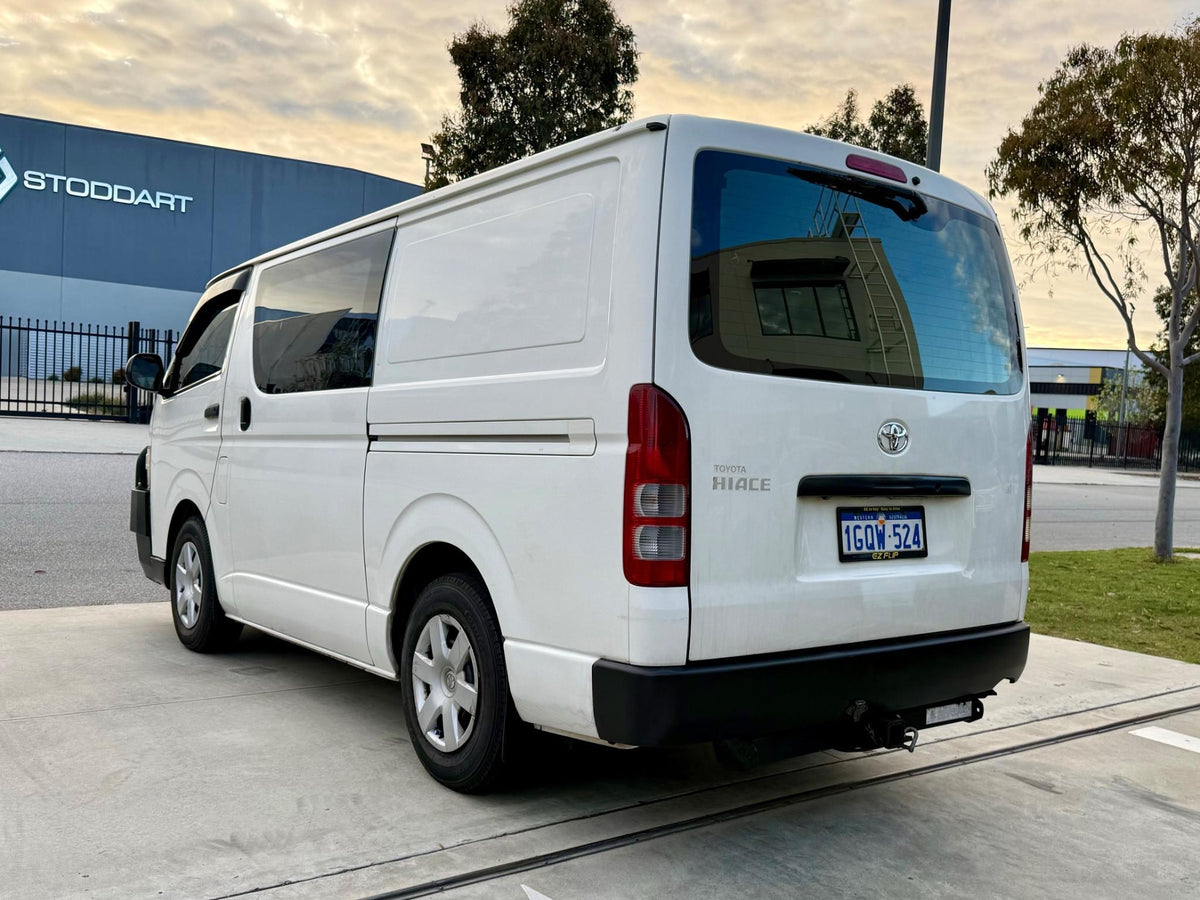 2015 TOYOTA HIACE LWB KDH201R  VAN 3.0L DIESE TURBO 4 SP AUTO