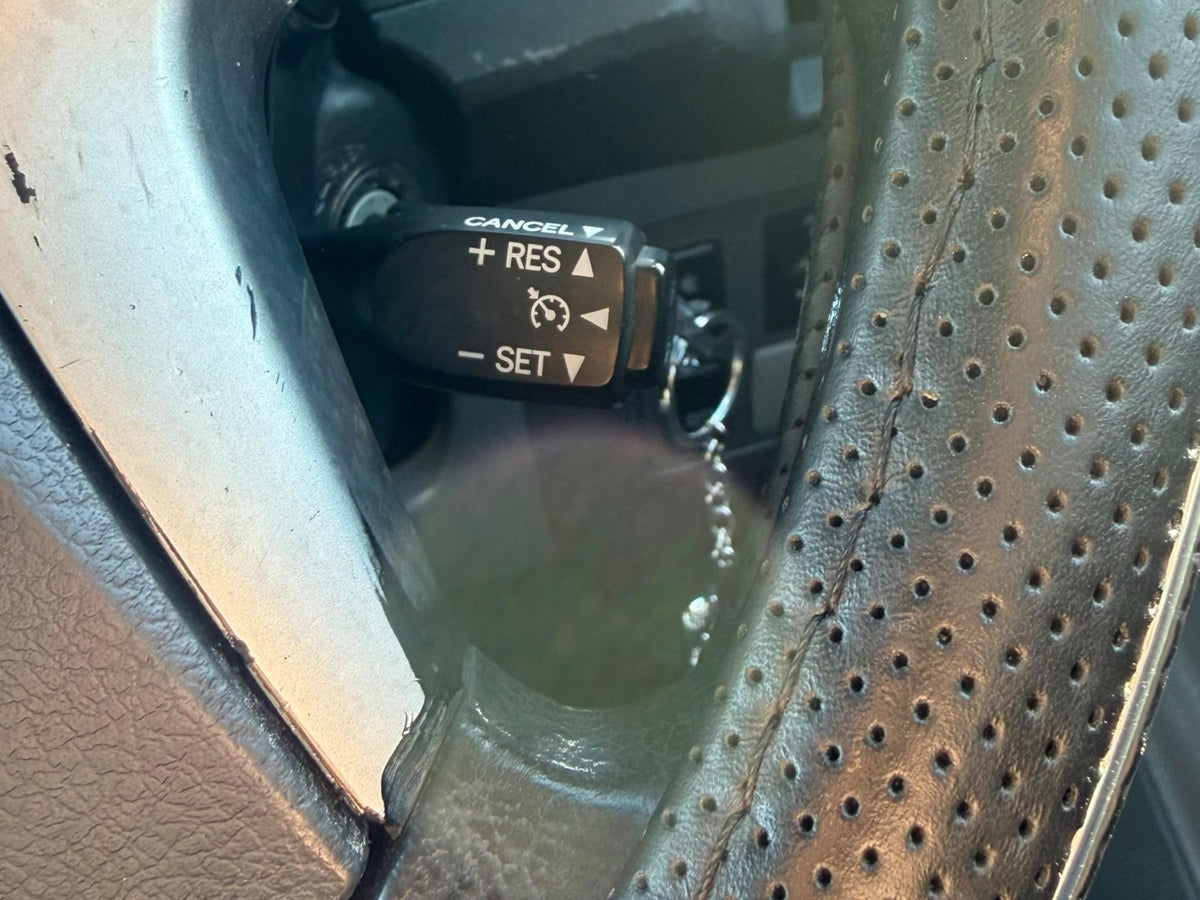 2012 TOYOTA HILUX SR (4X4) KUN26R MY12
