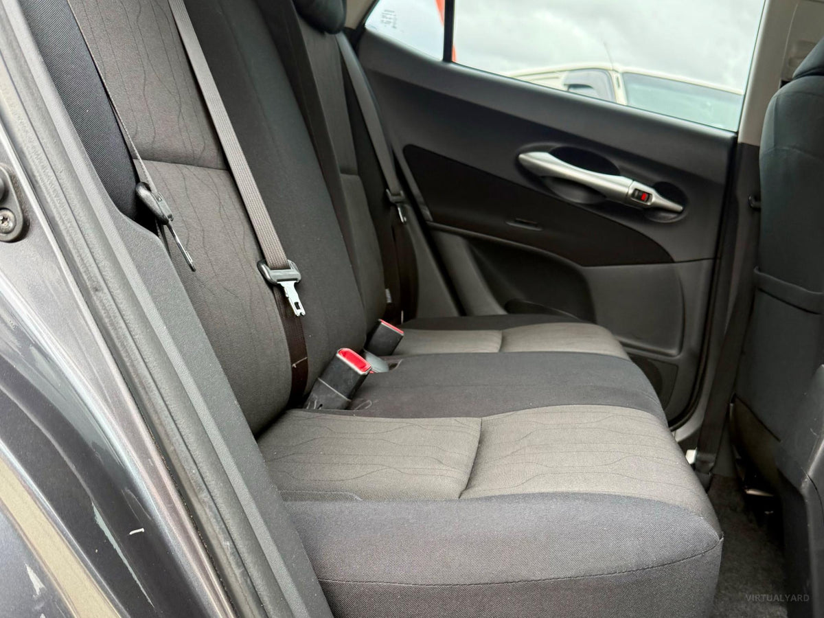 2012 TOYOTA COROLLA ASCENT ZRE152R 1.8L 6 SP MANUAL
