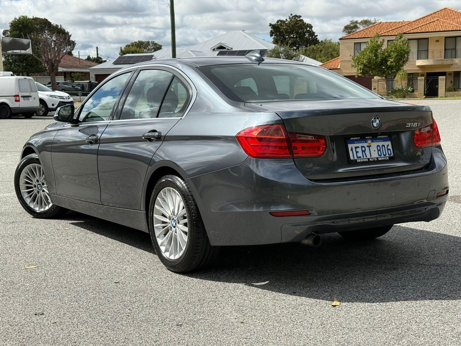 2015 BMW 3 SERIES F30 316I LUXURY LINE SEDAN 4DR AUTO 8SP 1.6T