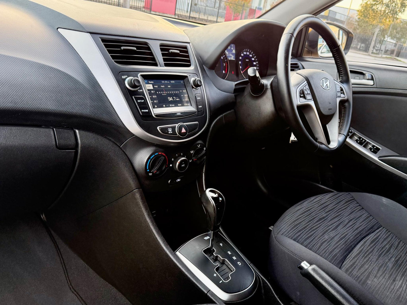2017 HYUNDAI ACCENT SPORT RB5