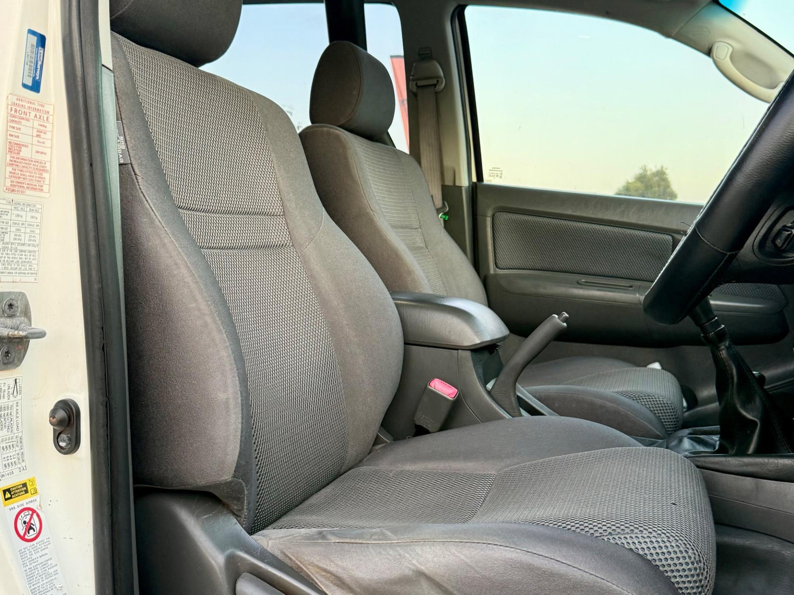 2012 TOYOTA HILUX SR (4x4) KUN26R MY12