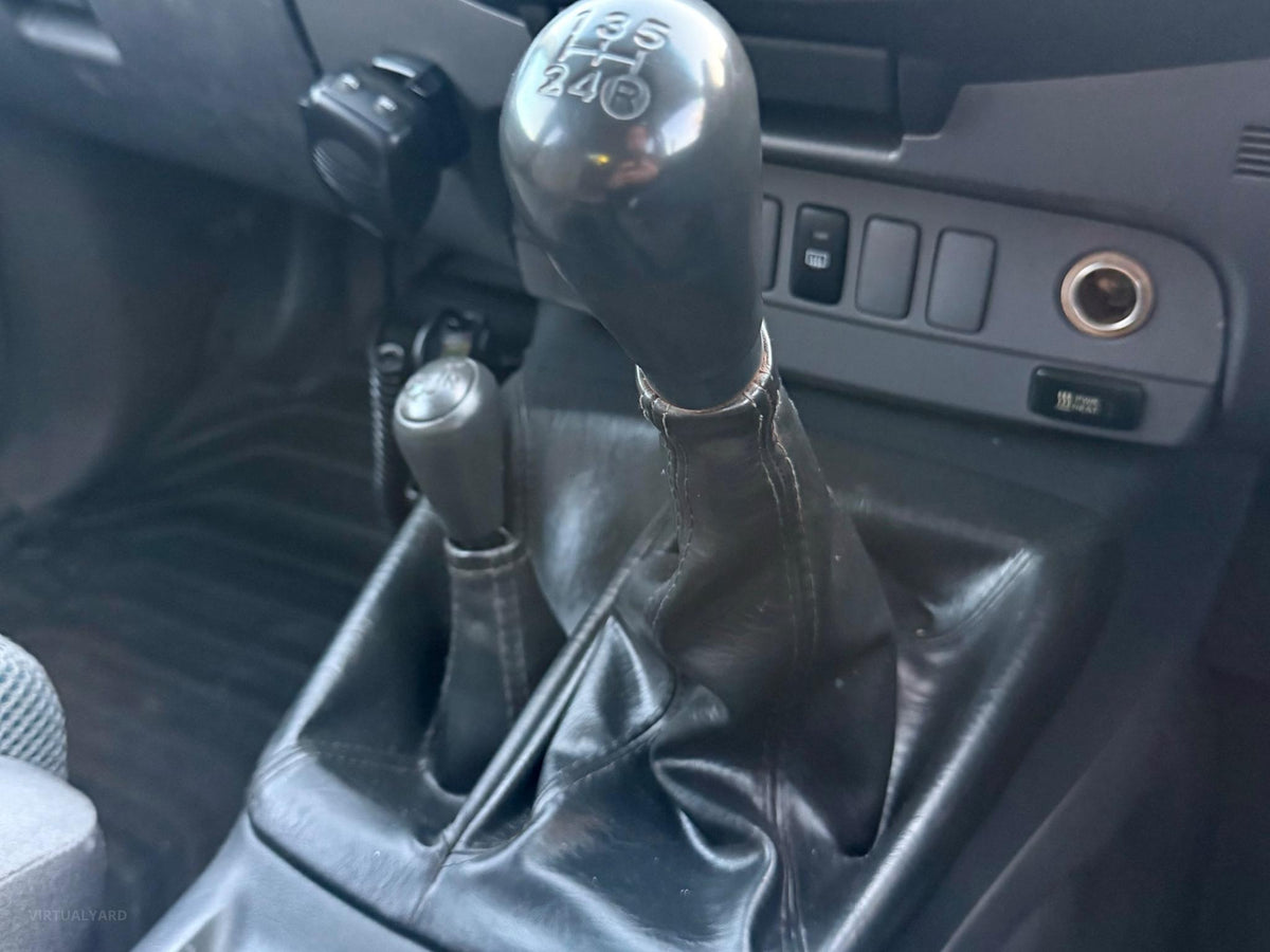 2012 TOYOTA HILUX SR (4x4) KUN26R MY12