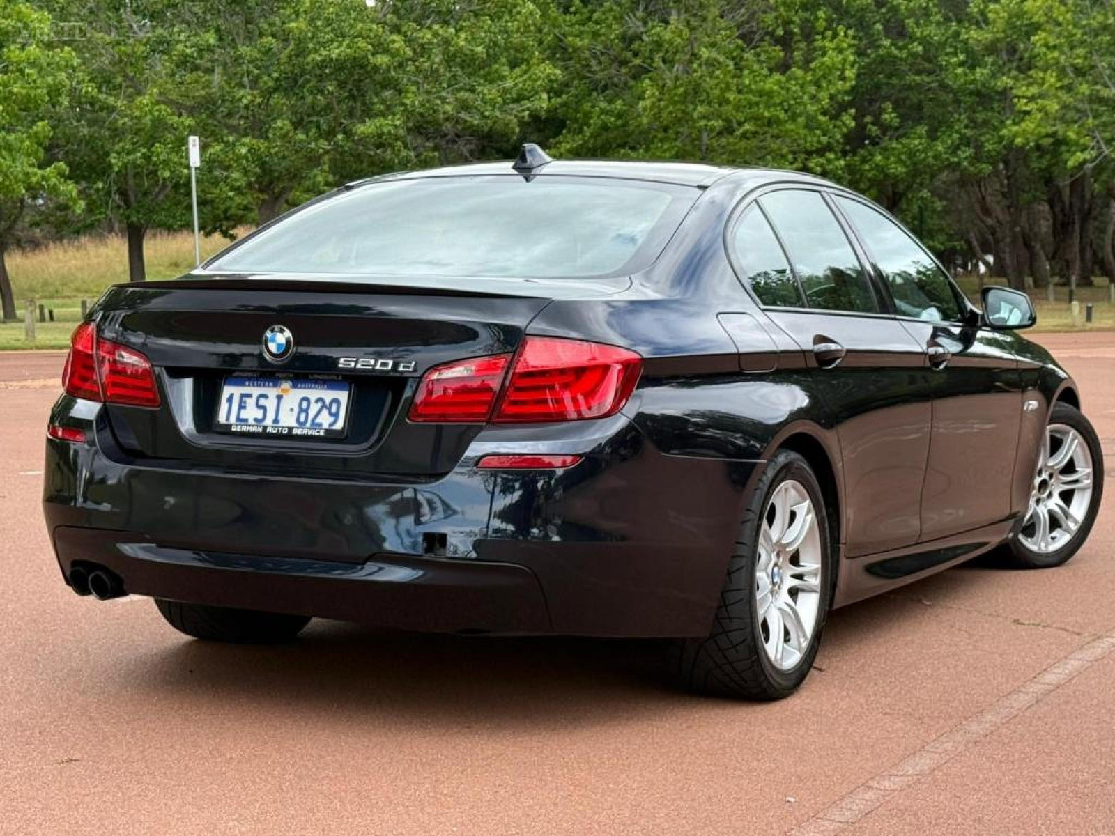 2011 BMW 5 SERIES F10 520D SEDAN 4DR STEPTRONIC 8SP 2.0DT