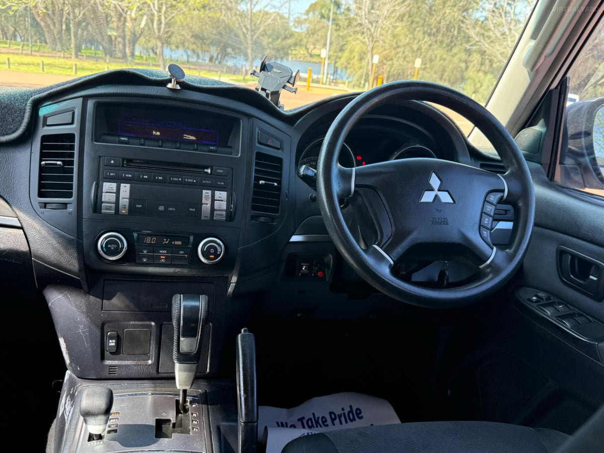 2007 MITSUBISHI PAJERO NS GLX WAGON 7ST 5DR SPTS AUTO 5SP 4X4 3.2DT