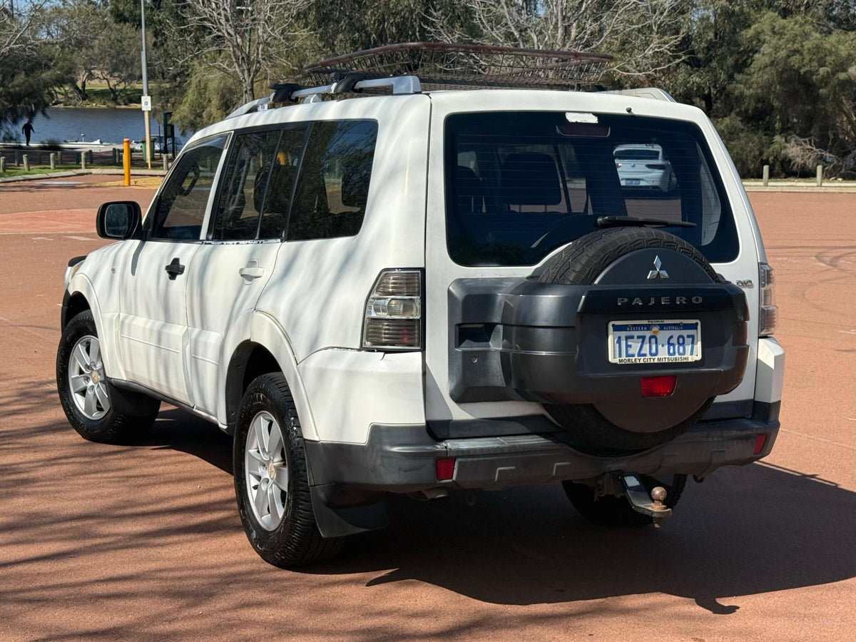 2007 MITSUBISHI PAJERO NS GLX WAGON 7ST 5DR SPTS AUTO 5SP 4X4 3.2DT