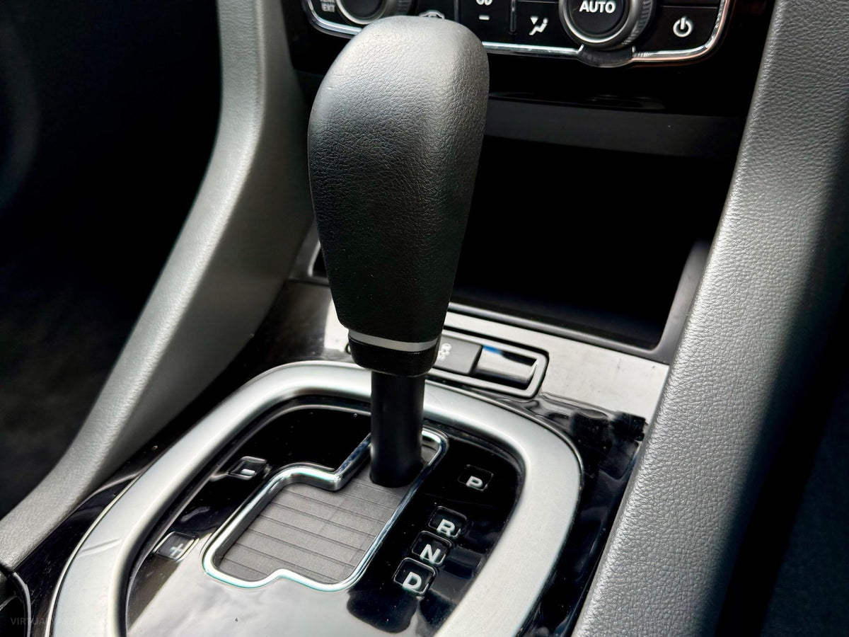 2011 HOLDEN COMMODORE SV6 VE II MY12
