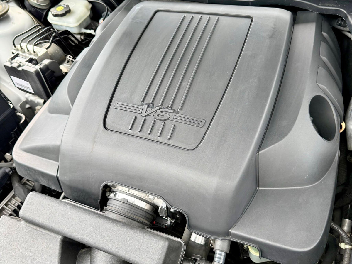 2011 HOLDEN COMMODORE SV6 VE II MY12