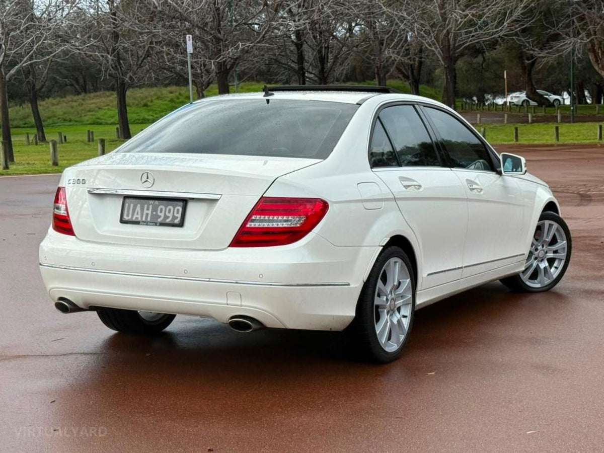 2013 MERCEDES-BENZ C-CLASS W204 C300 AVANTGARDE SEDAN 4DR 7G-TRONIC + 7SP 3.5I [MY13]