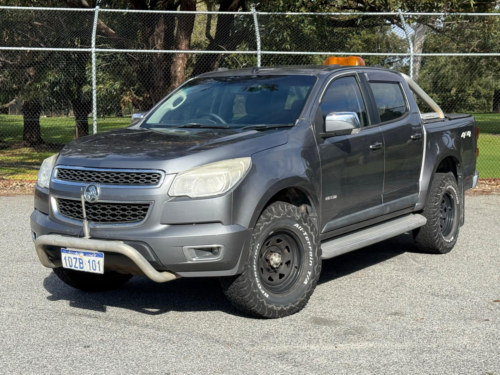2012 HOLDEN COLORADO RG MY13 LTZ UTILITY CREW CAB 4DR SPTS AUTO 6SP 4X4 1047KG 2.8DT